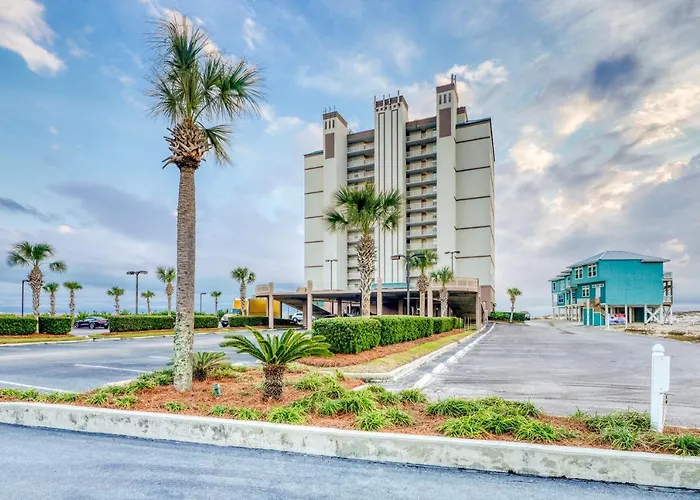 Royal Palms #1006